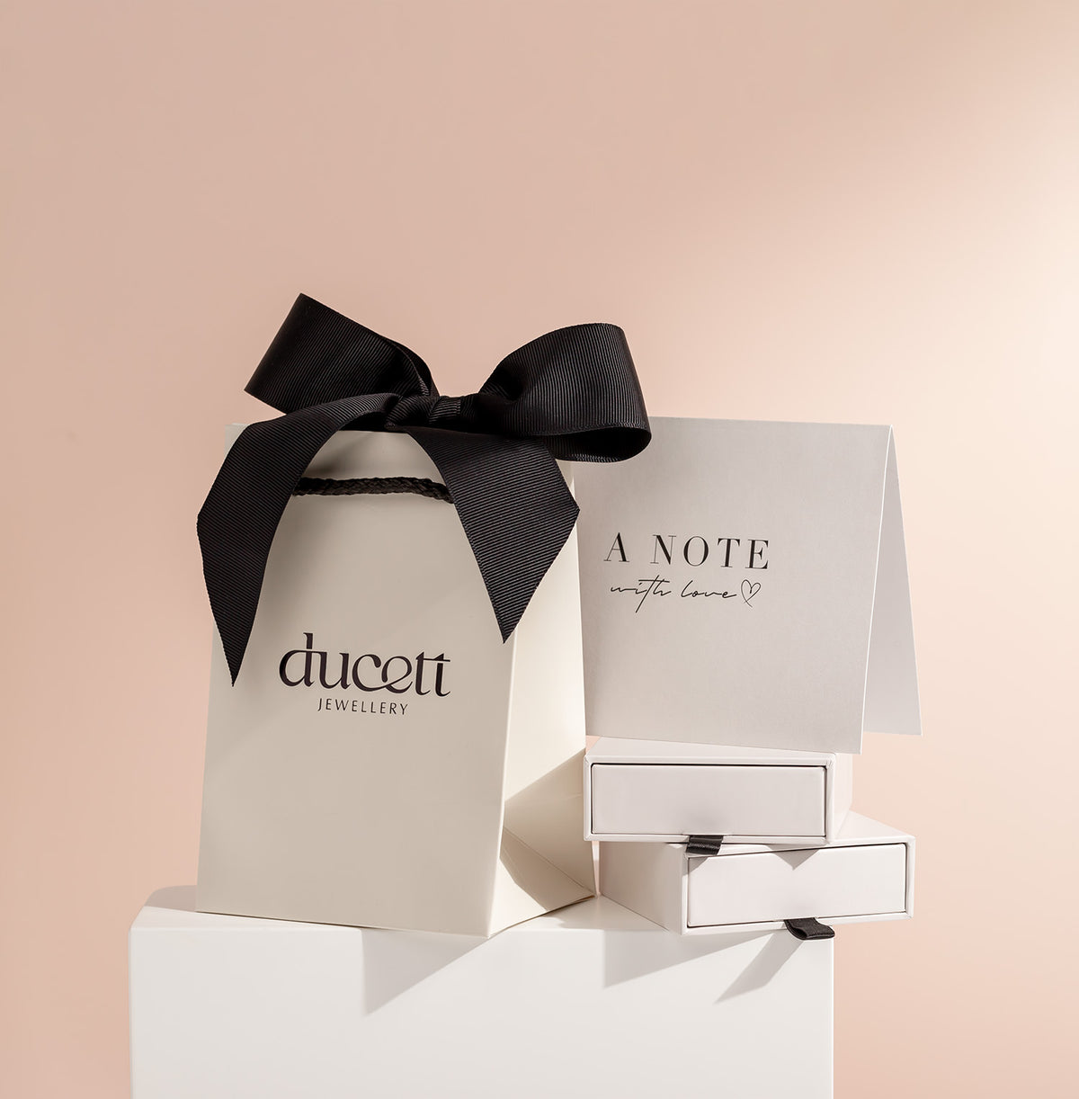Ducett gift wrap