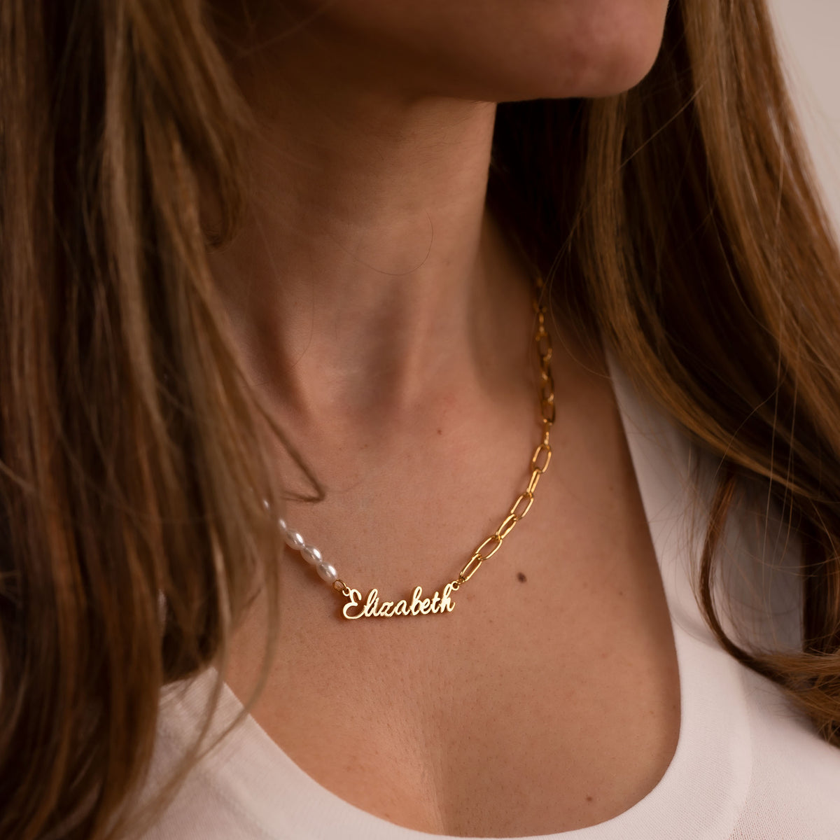Pearl link name necklace - No discoloration