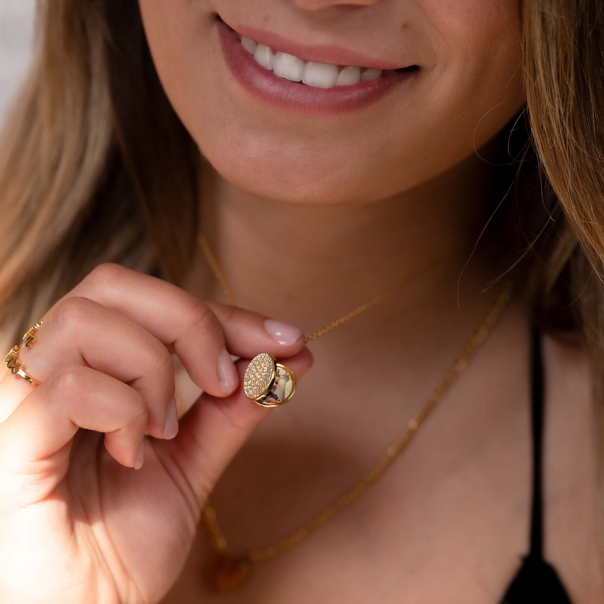 Sparkle locket - No discoloration