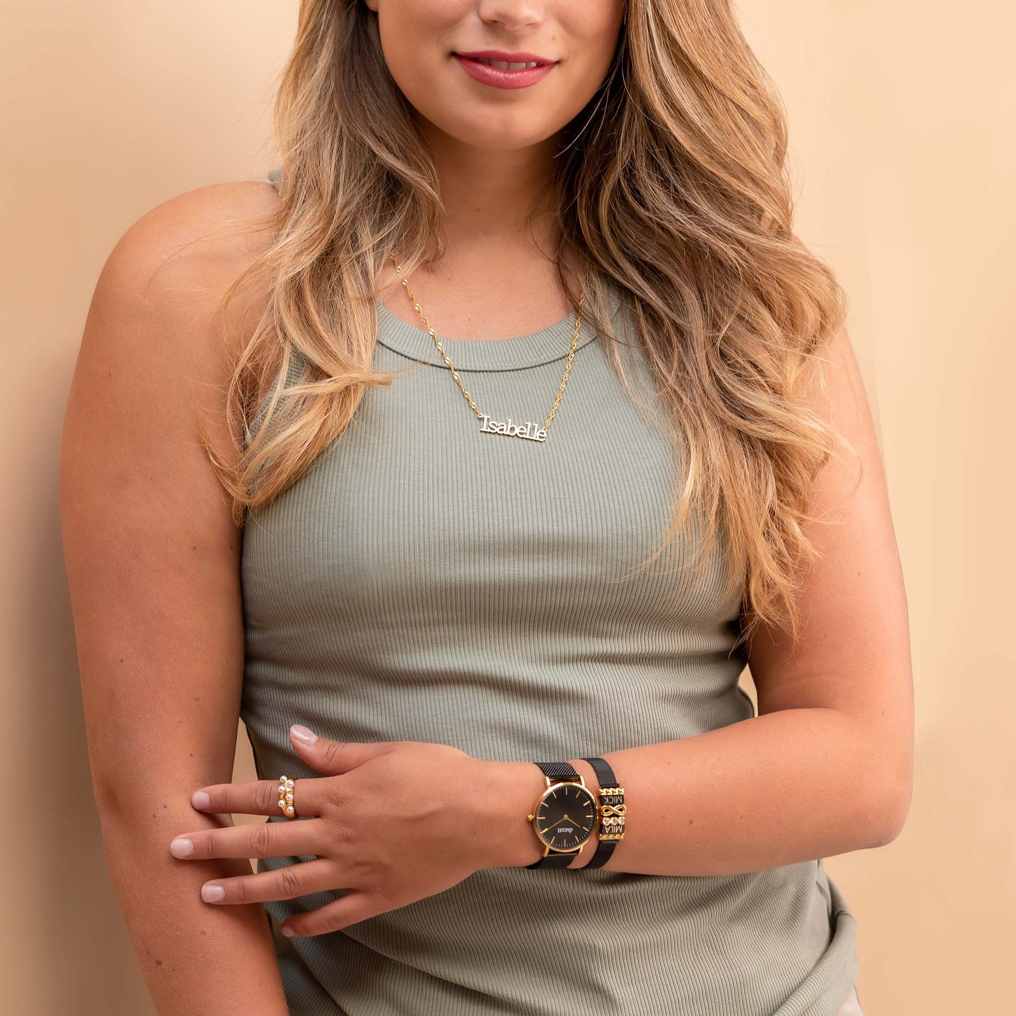 Vivola name necklace - Tarnish free