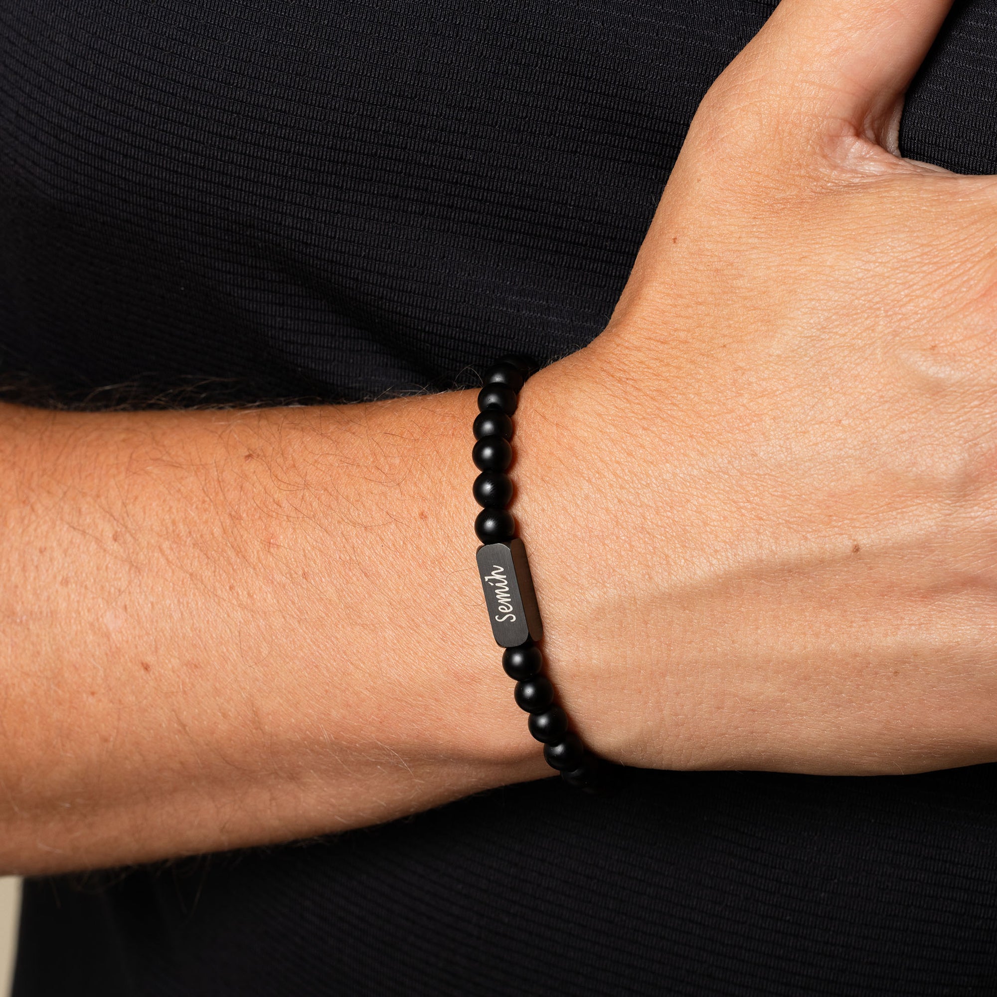 Noir bead bracelet